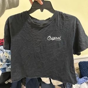 Graphic Original Crop Black Medium